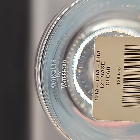 Marquis by Waterford Cha-Cha-Cha Vase - Picture 8 of 11